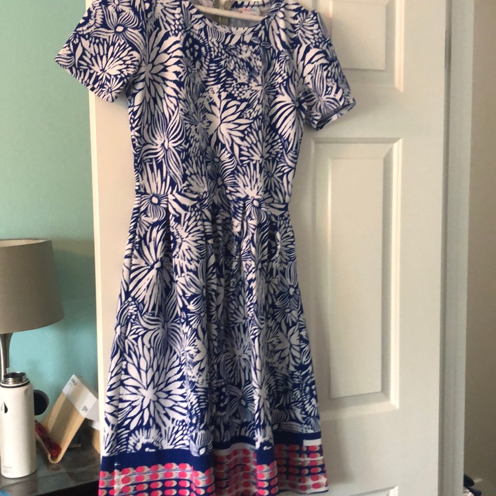 Lularoe Amelia floral like new medium